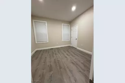 811 S 13th St #1, Newark, NJ 07108 - Photo 4