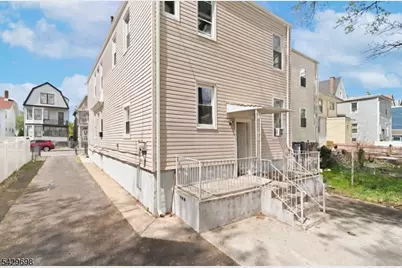 530 Norwood St, East Orange, NJ 07018 - Photo 22