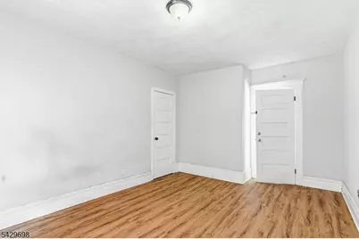 530 Norwood St, East Orange, NJ 07018 - Photo 20