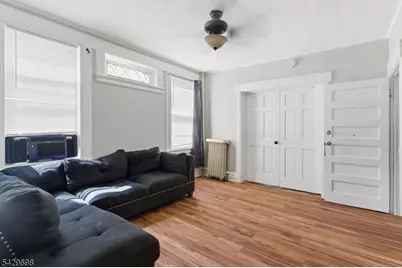 530 Norwood St, East Orange, NJ 07018 - Photo 8