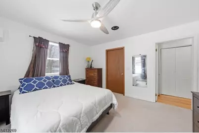 335 Elmira Trl, Hopatcong, NJ 07843 - Photo 20