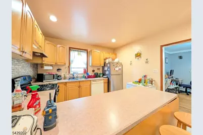 203 Lake St, Newark, NJ 07104 - Photo 14