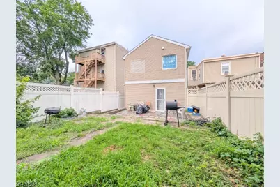 203 Lake St, Newark, NJ 07104 - Photo 32