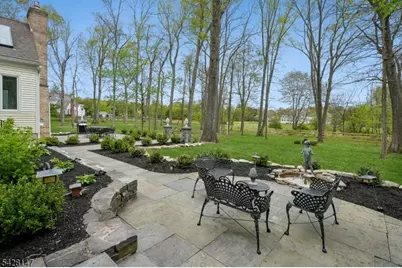 4 Flintlock Rd, Readington, NJ 08822 - Photo 4