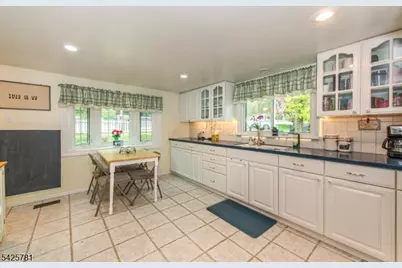 372 E Shore Trl, Sparta Township, NJ 07871 - Photo 4