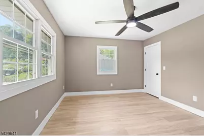 8 Andrea Dr, Vernon, NJ 07462 - Photo 20