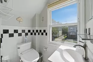 2 Lloyd Pl, Belleville, NJ 07109 - Photo 28