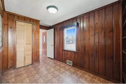2 Lloyd Pl, Belleville, NJ 07109 - Photo 22