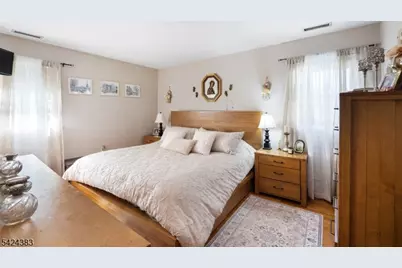 68 Doris Way, Clark Township, NJ 07066 - Photo 20