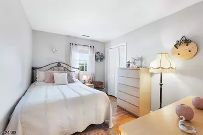 68 Doris Way, Clark Township, NJ 07066 - Photo 22