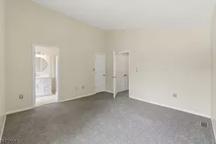 601 Lindsley Ct, Burlington Twp., NJ 08016 - Photo 16