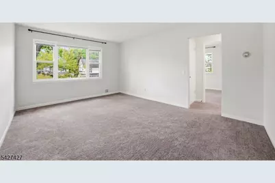 59 Bernards Ave Unit #B, Bernardsville, NJ 07924 - Photo 6