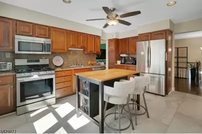 10 Ronald Ter, Springfield, NJ 07081 - Photo 10