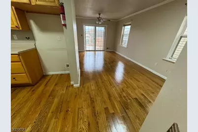821 Anna St, Elizabeth, NJ 07201 - Photo 8