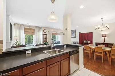 212 Riverwalk Way, Clifton, NJ 07014 - Photo 10