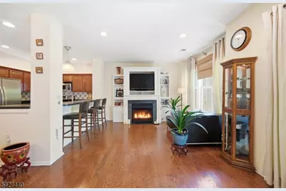 212 Riverwalk Way, Clifton, NJ 07014 - Photo 14