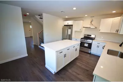 604 Willow Ave #Left, Garwood, NJ 07027 - Photo 2