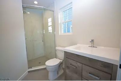 604 Willow Ave #Left, Garwood, NJ 07027 - Photo 6