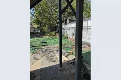 45 Ogden St, Newark, NJ 07104 - Photo 44