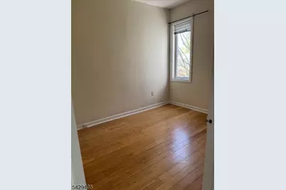45 Ogden St, Newark, NJ 07104 - Photo 22