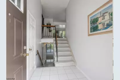 1401 N Oaks Blvd, North Brunswick Township, NJ 08902 - Photo 6