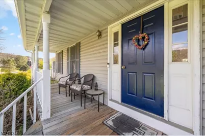 9 Carriage Ln, Hardyston Township, NJ 07419 - Photo 4