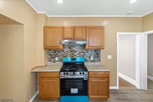 50 Underwood St, Newark, NJ 07106 - Photo 8