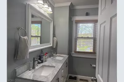 12 Burwell St, Union Township, NJ 07083 - Photo 8
