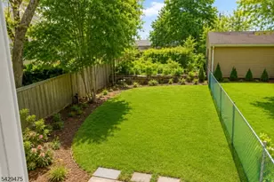 732 S 15th St, Newark, NJ 07103 - Photo 10