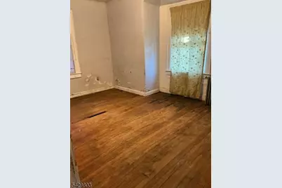12 N 21st St, East Orange, NJ 07017 - Photo 12