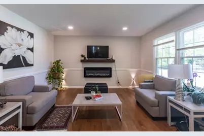 231 Sutphin Ln, Hillsborough Township, NJ 08844 - Photo 14