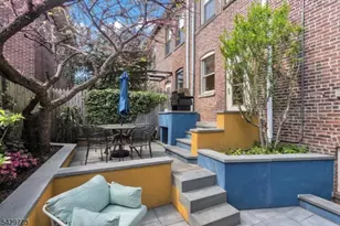 116 Park Ave, Newark, NJ 07104 - Photo 40
