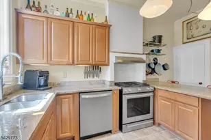 116 Park Ave, Newark, NJ 07104 - Photo 18