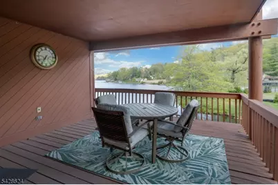 8 Meadowbrook Ter, Byram Township, NJ 07871 - Photo 32