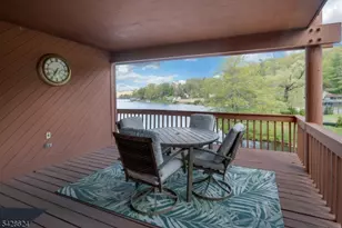 8 Meadowbrook Terrace, Byram Township, NJ 07871 - Photo 32