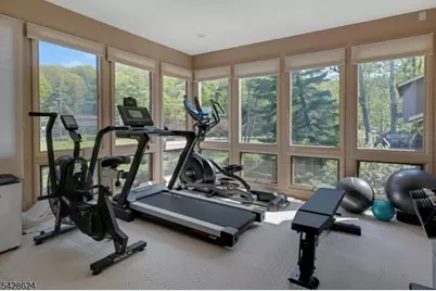 8 Meadowbrook Ter, Byram Township, NJ 07871 - Photo 30