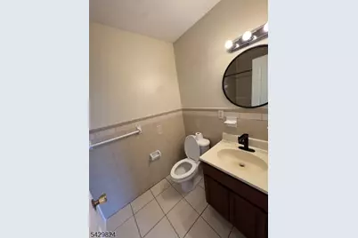 83 Broadway, Elizabeth, NJ 07206 - Photo 6