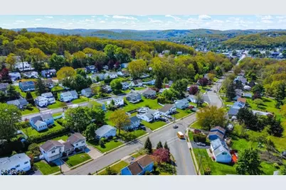 208 Perry St, Rockaway Township, NJ 07801 - Photo 40