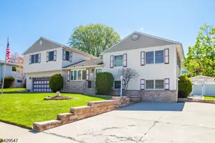 208 Perry St, Rockaway Township, NJ 07801 - Photo 2