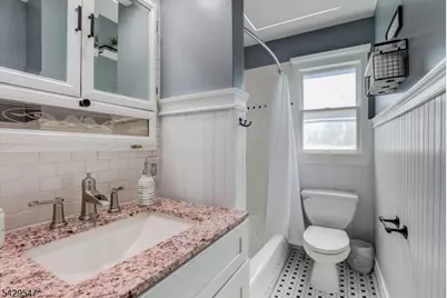 208 Perry St, Rockaway Township, NJ 07801 - Photo 24