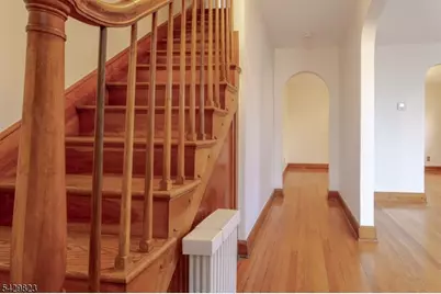 1709 Lawrence St, Rahway, NJ 07065 - Photo 2