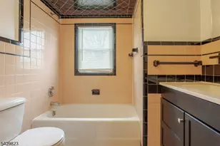 1709 Lawrence St, Rahway, NJ 07065 - Photo 16