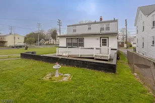 1709 Lawrence St, Rahway, NJ 07065 - Photo 20