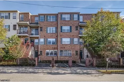 80 Union St #A15, Newark, NJ 07105 - Photo 2