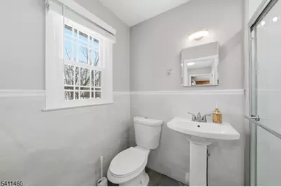 162 Mali Dr, North Plainfield, NJ 07062 - Photo 16