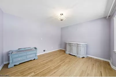 162 Mali Dr, North Plainfield, NJ 07062 - Photo 6