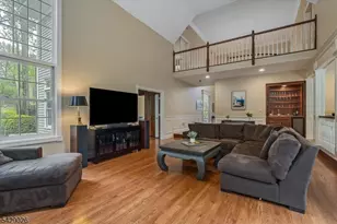 5 Chilton Rd, Chester, NJ 07930 - Photo 12