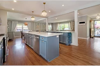 96 Lessing Rd, West Orange Township, NJ 07052 - Photo 4