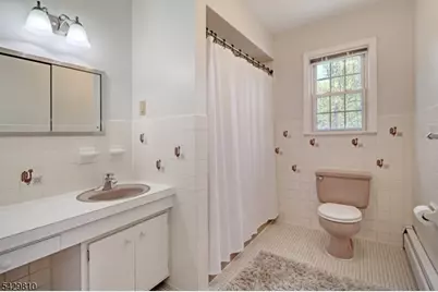 96 Lessing Rd, West Orange Township, NJ 07052 - Photo 20