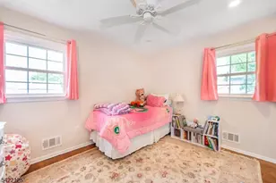 14 Villa Rd, Little Falls Township, NJ 07424 - Photo 8